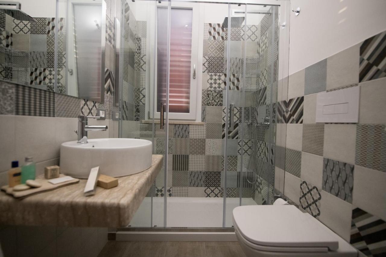 Dove Sorge Il Sole Bed & Breakfast Custonaci Exterior photo