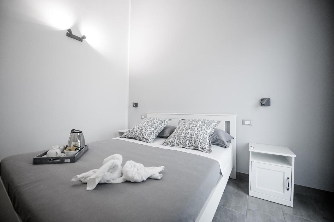 Dove Sorge Il Sole Bed & Breakfast Custonaci Exterior photo
